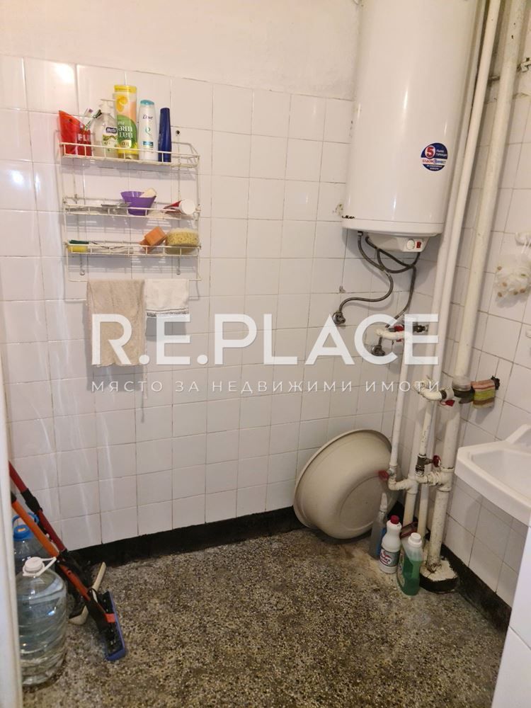 Продава се Тристаен апартамент в Варна, Младост 2 - 76 кв.м за 1674 €/кв.м - Снимка #7