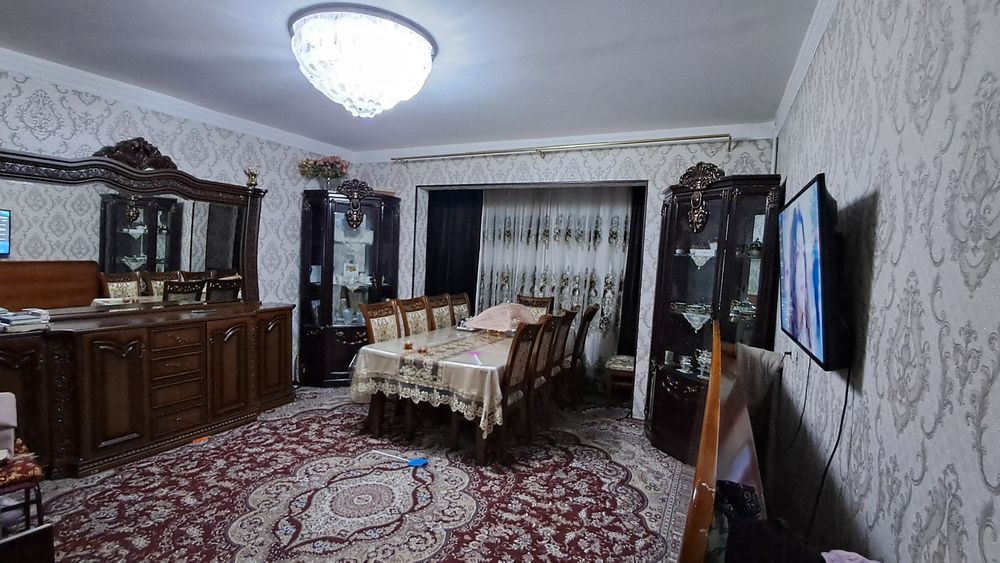 Zangi ota tumani nazarbek temir yol sanatoriyani  yonida 9etajkali dom