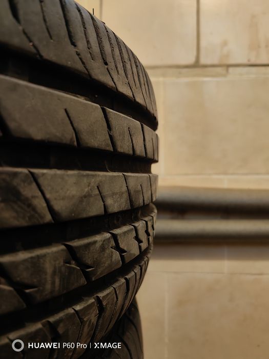 Летни гуми 215/45/16