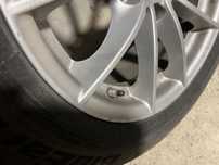 Jane bmw  pe 17 cu cauciucuri 225 - 60 r 17  de iarna  ,
