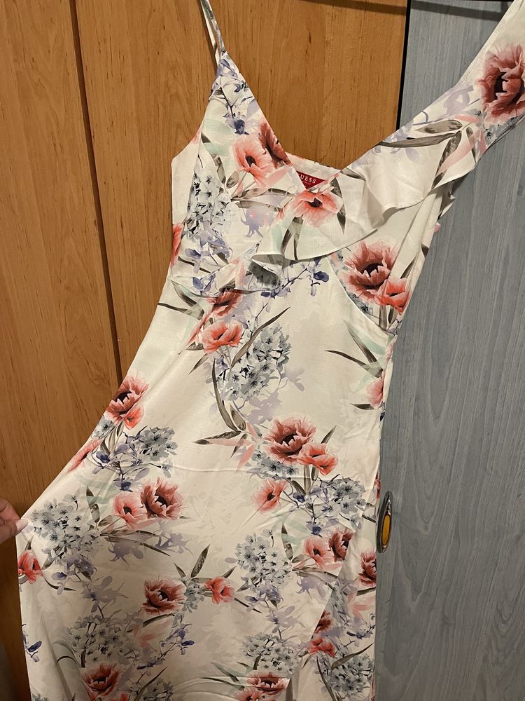 Rochie Guess mărimea M
