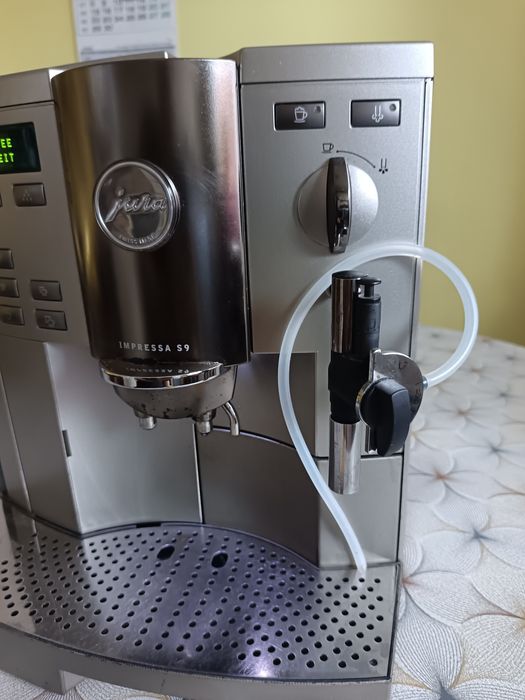 Кафе автомат Jura Imresa S9