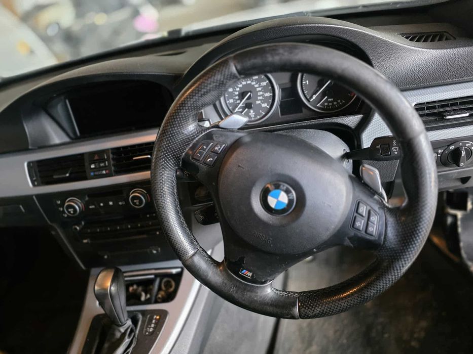 М волан с пера BMW E90/E91/E92/E87