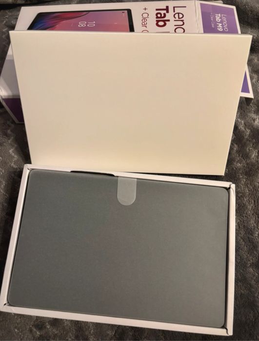 Tableta Lenovo Tab M9+ clear case