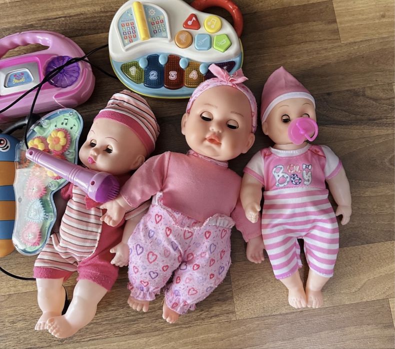 Jucarii cu sunete muzicale