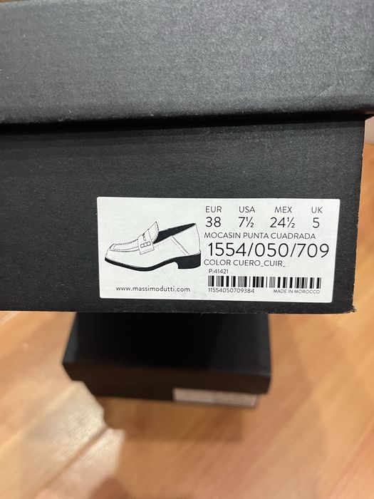 Лоферы Massimo Dutti. 38 р.