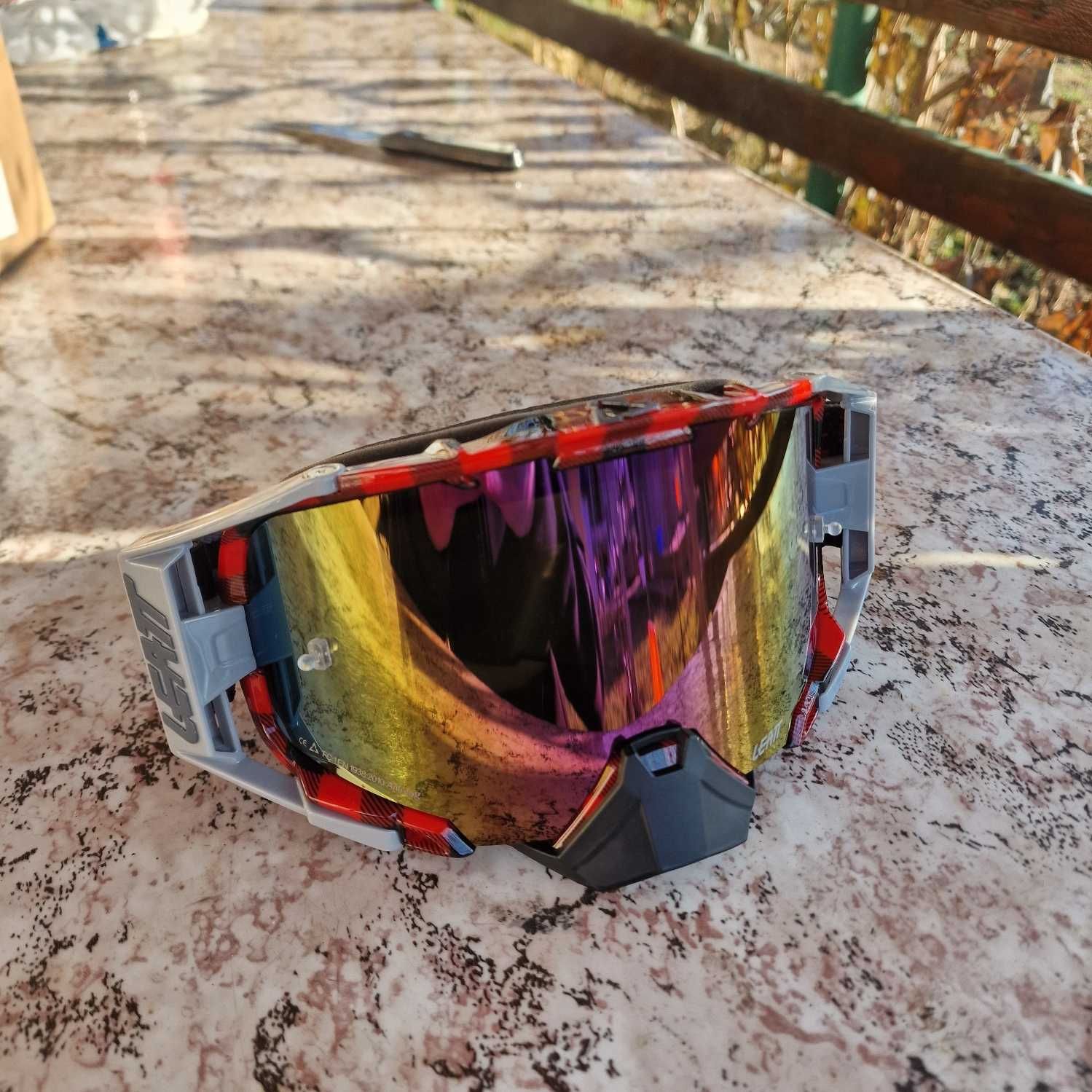 Мотокрос ендуро очила гугълс goggles LEATT HONDA KTM SUZUKI KAWASAKI