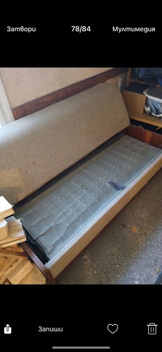 Разтегателен диван спалня