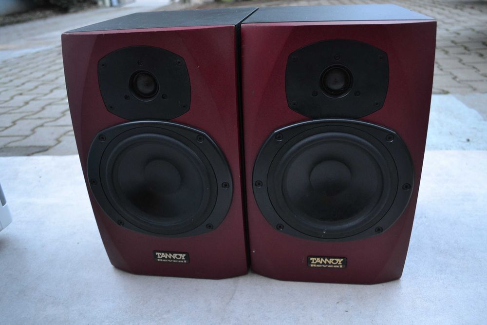 Boxe Tannoy Reveal