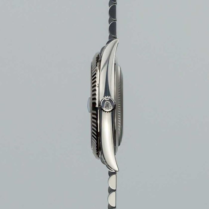 Rolex Datejust 41mm 126334 Bright Blue dial on Jubilee