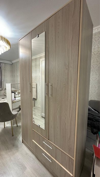 Шкаф для одеждый