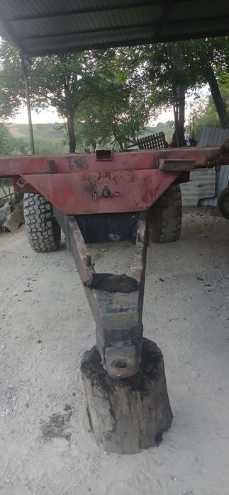 Remorcă tractor mare