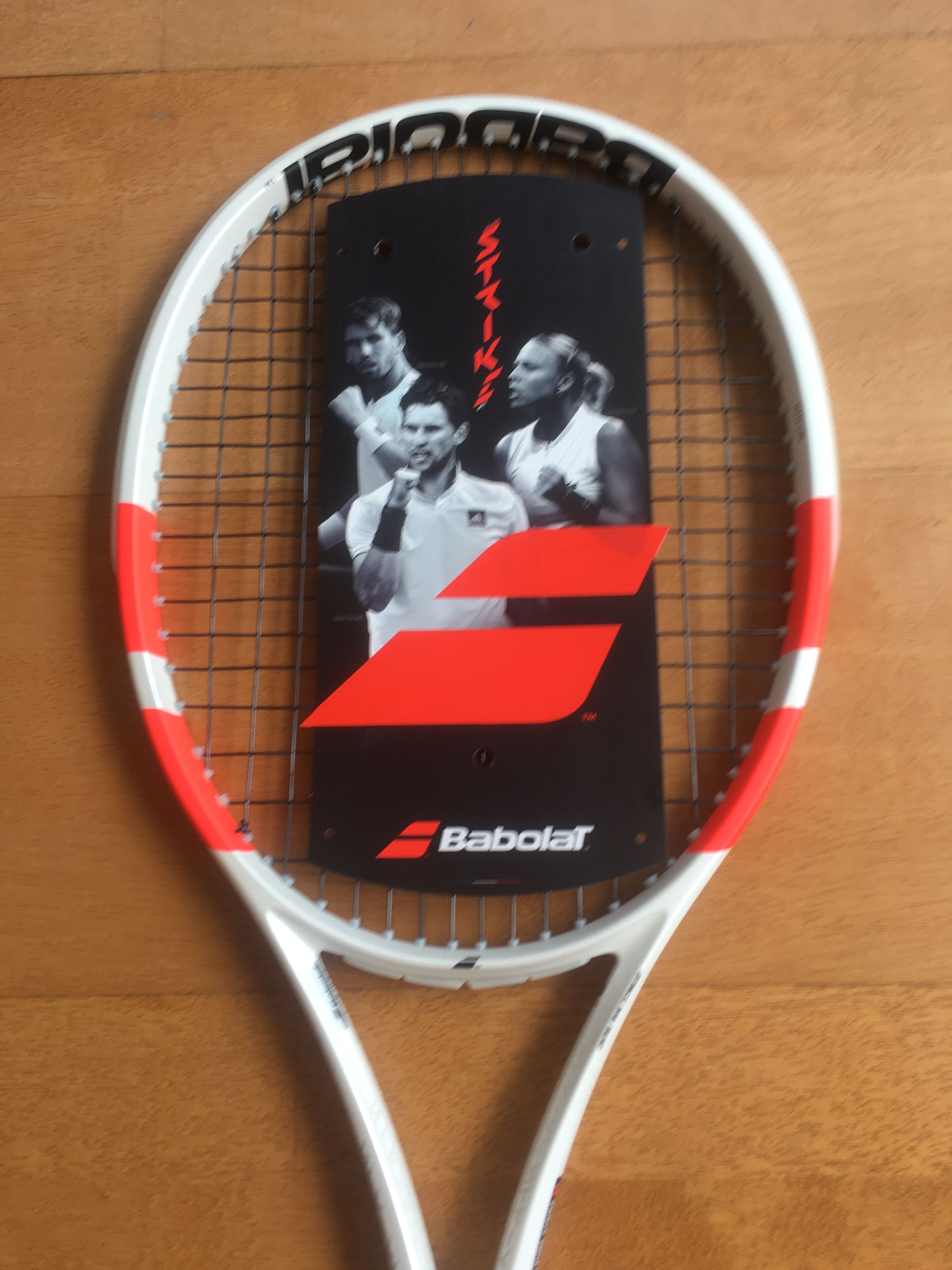 Babolat Pure Strike 97 in 310 gr Grip 4