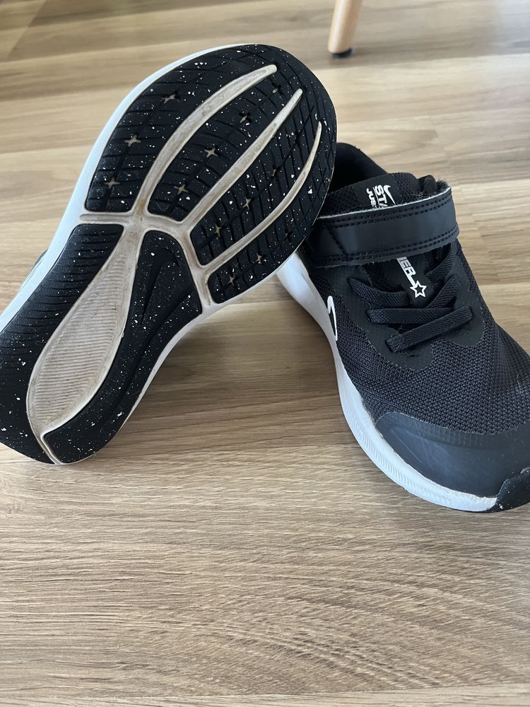 Маратонки Nike +подарък пантофи