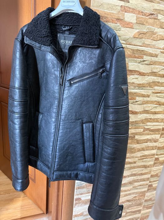 Мъжко кожено яке Guess