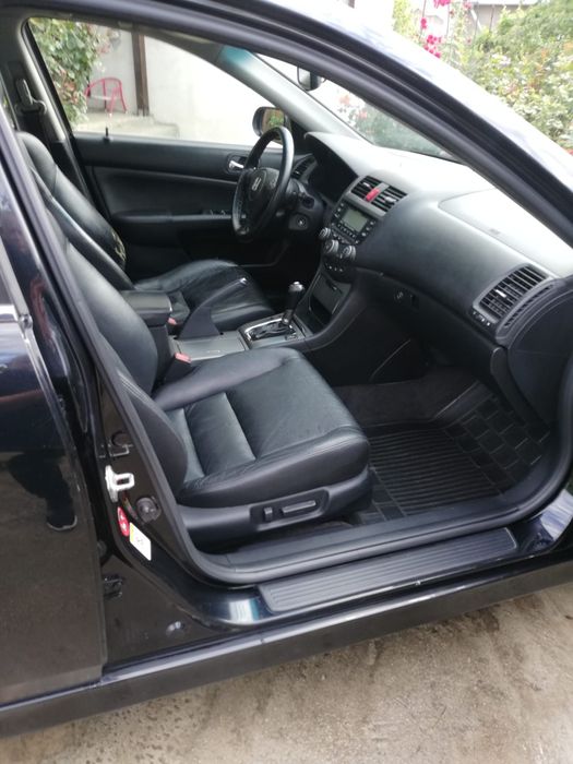 Vând Honda Accord CL7 2007