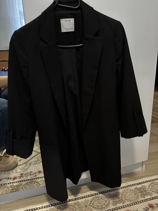 Черно сако Bershka