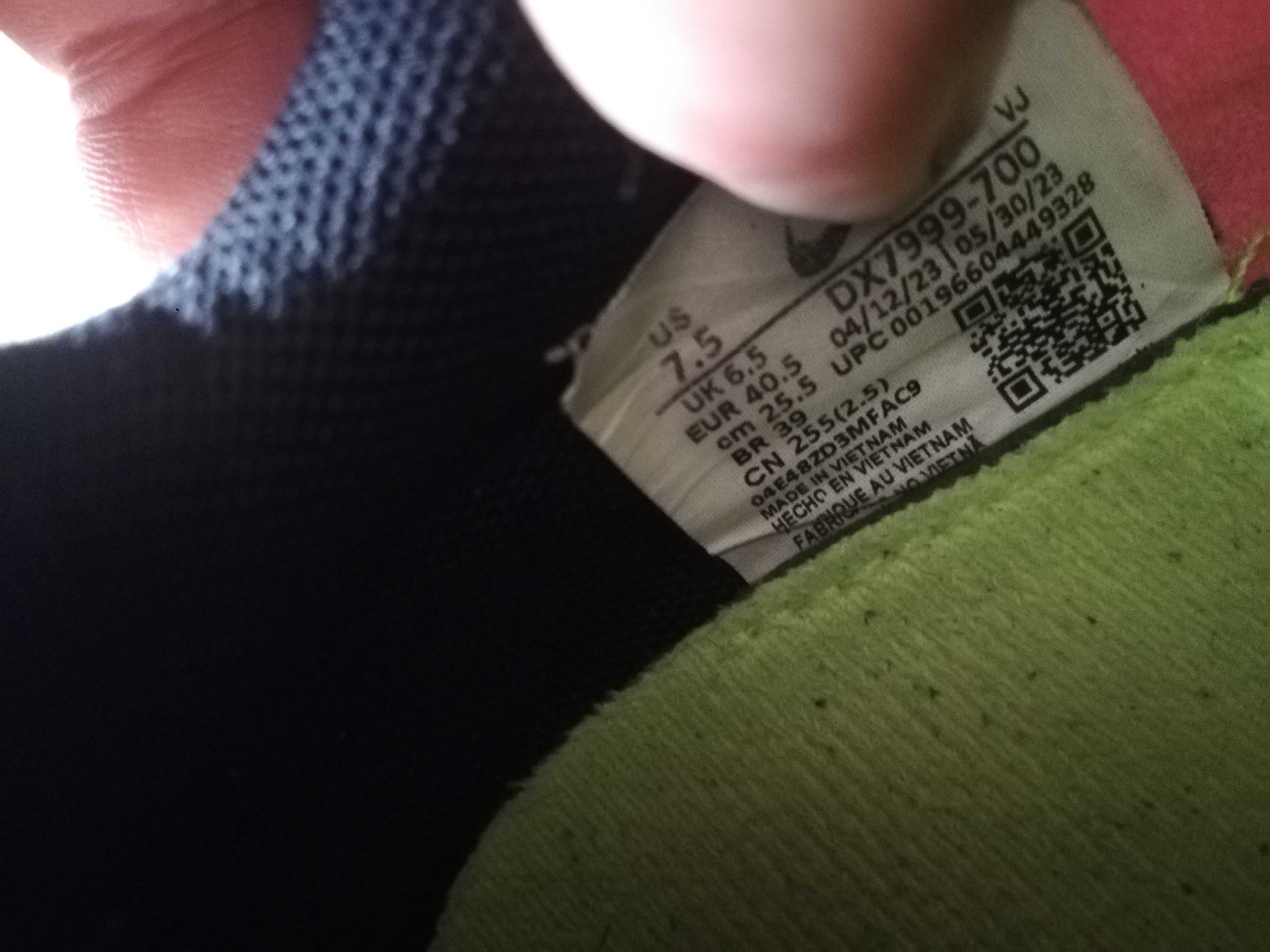 Шпайкове nike 40.5