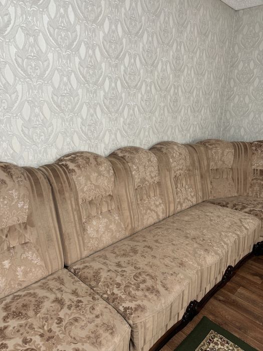 Срочно продается диван