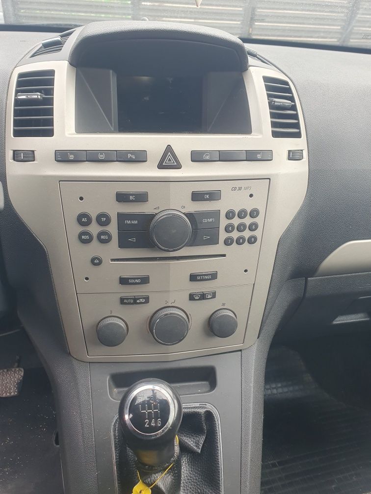 Opel zafira B 1.9