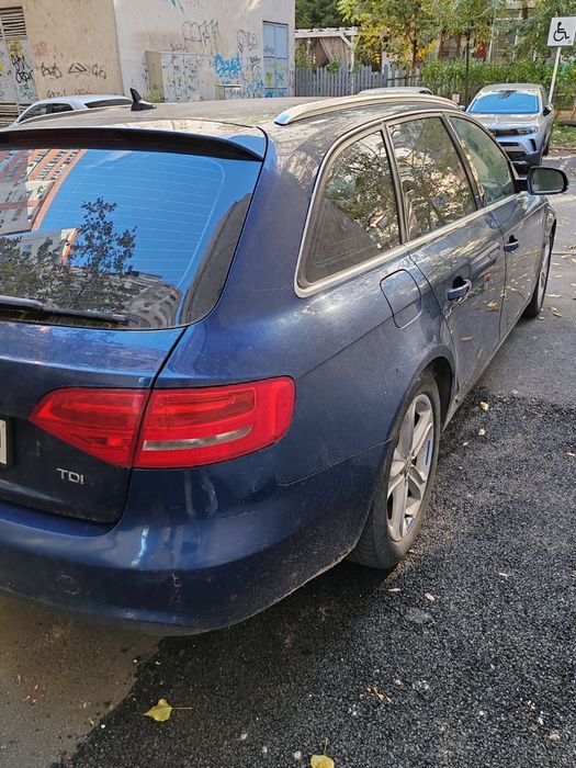 Audi a4 inmatriculat RO cu volan pe dreapta stare impecabila
