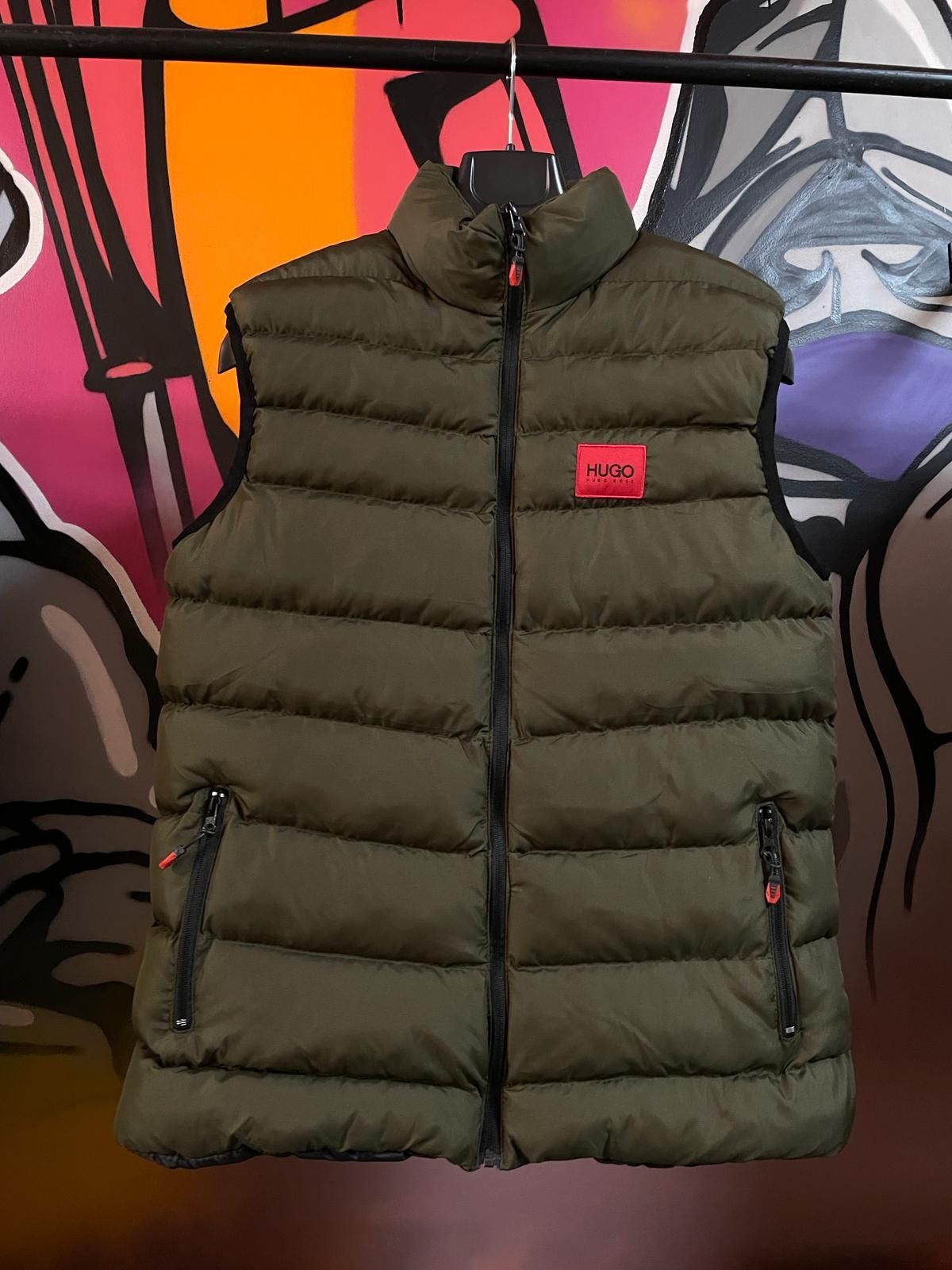 Hugo Boss елек НАМАЛЕН