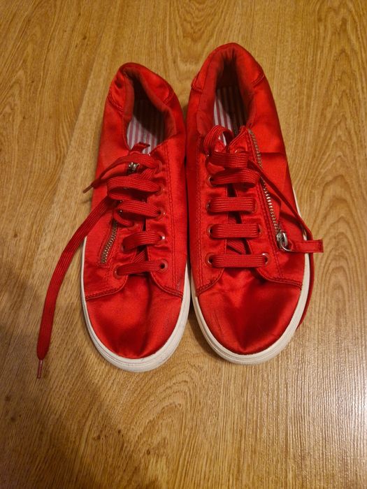 pantofi stranduvarius