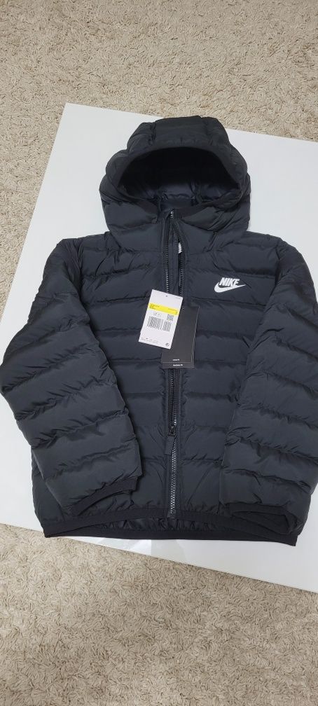 Geaca de iarna Nike Sportswear copii 128-137cm marime S