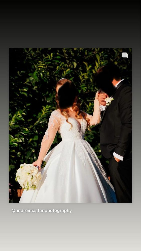 Vand rochie de mireasa din tafta