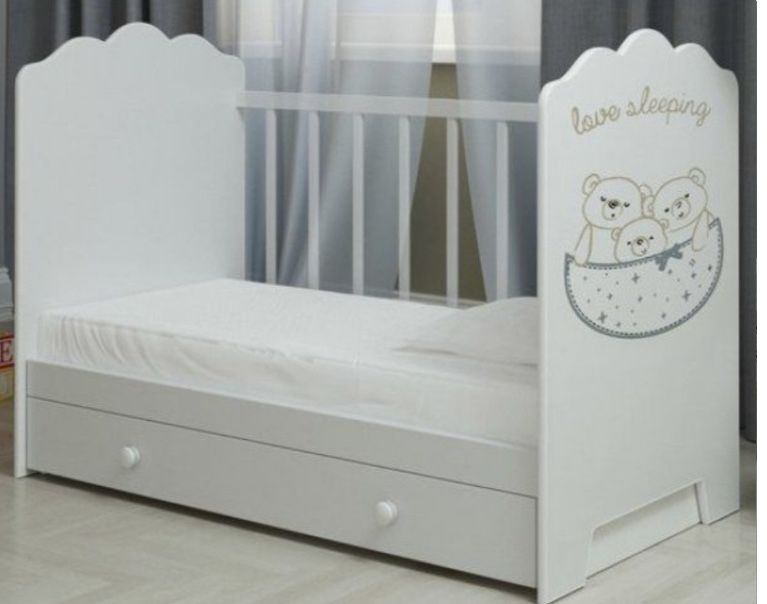 Продам детскую кроватку