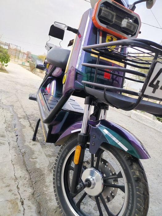 сукутер сотилади