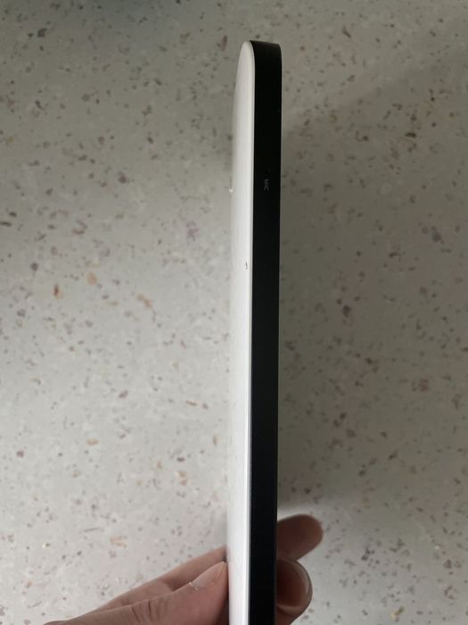 Таблет самсунг GT-P1000