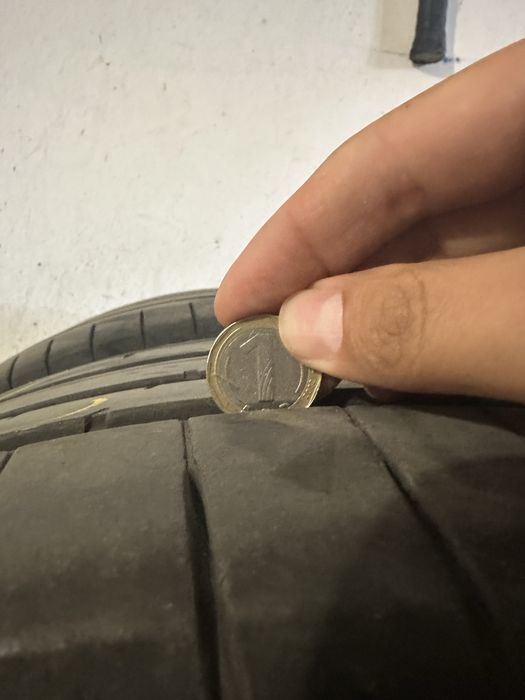 Dunlop Sport Maxx RT2 255/55/18