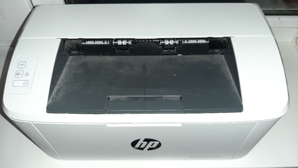Принтер HP Laserjet pro M15w