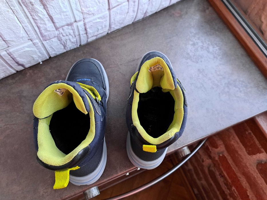 детски ботуши,зимни обувки,боти,апрески,Geox номер35 за момче,геокс