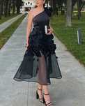 Rochie neagră elegantă