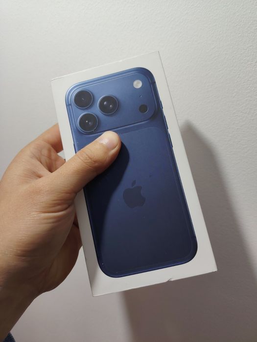 İPhone 17 Pro 512GB Blue Чисто Нов Неразпечатан