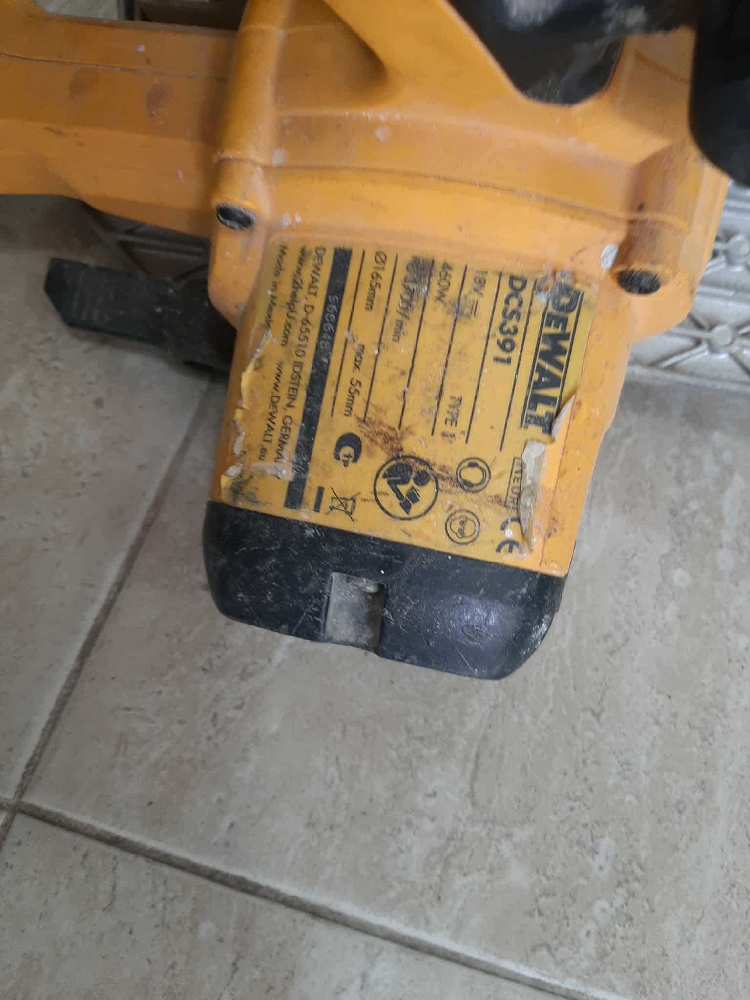 Dewalt DCS391 Ръчен Циркуляр,Батерия
