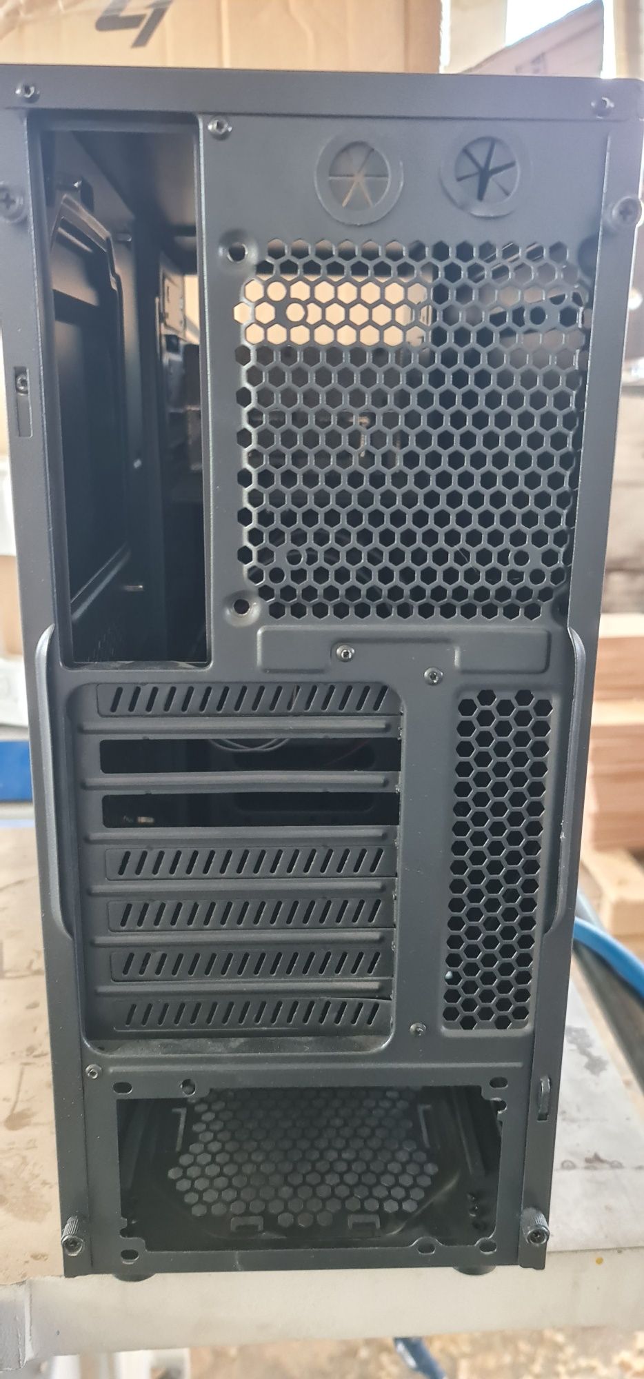 Carcasa salman Z1 ATX mid tower