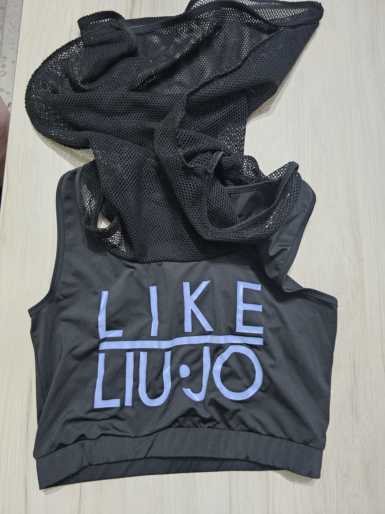 Спортен топ LIO JO
