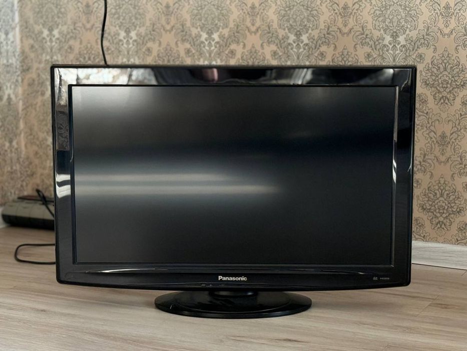 Продам плазменный телевизор panasonic б/у