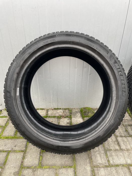 Всесезонни гуми MICHELIN CrossClimate 2 245 40 19