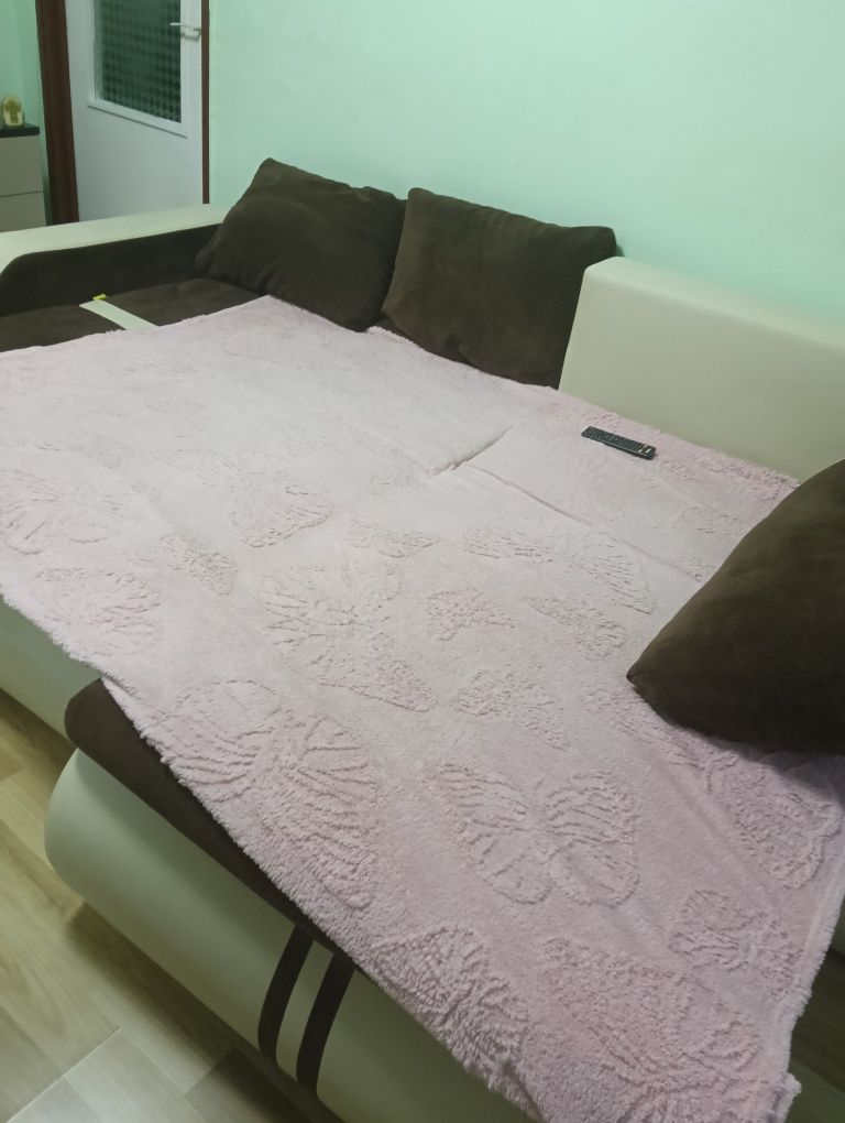 Vând colțar extensibil