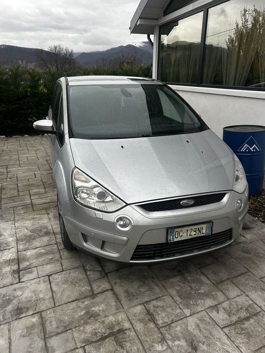 De vanzare ford focus S-MAX