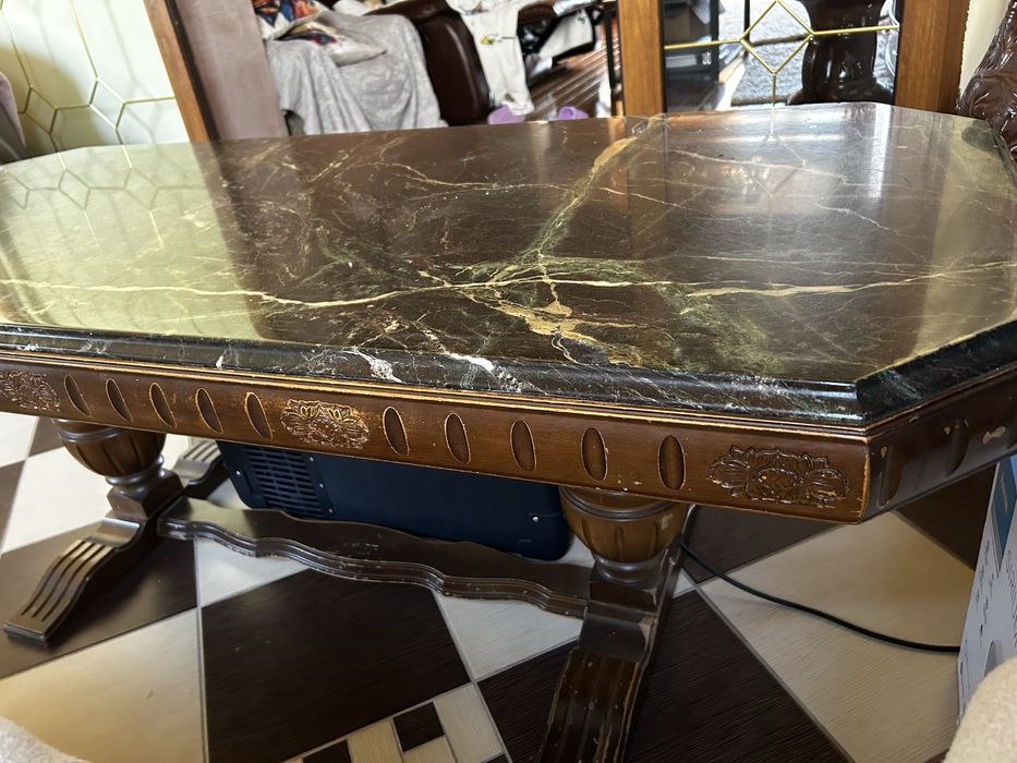 Set living – canapea, 2 fotolii și masă din marmură