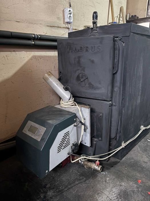 Пелетен котел с горелка