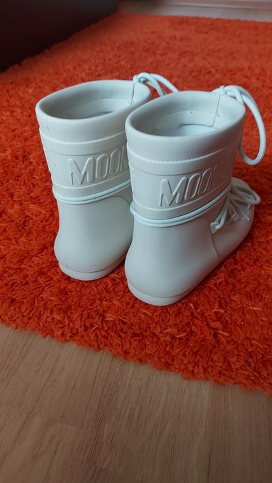 Гумени ботуши Moon boot 37-38 номер