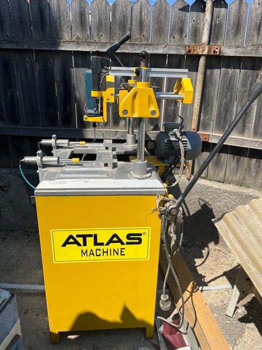 Mașinărie pantograf