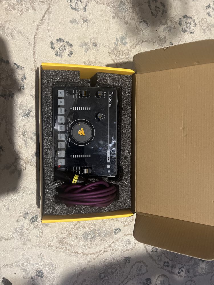 Продам микрафон maono pd 200x