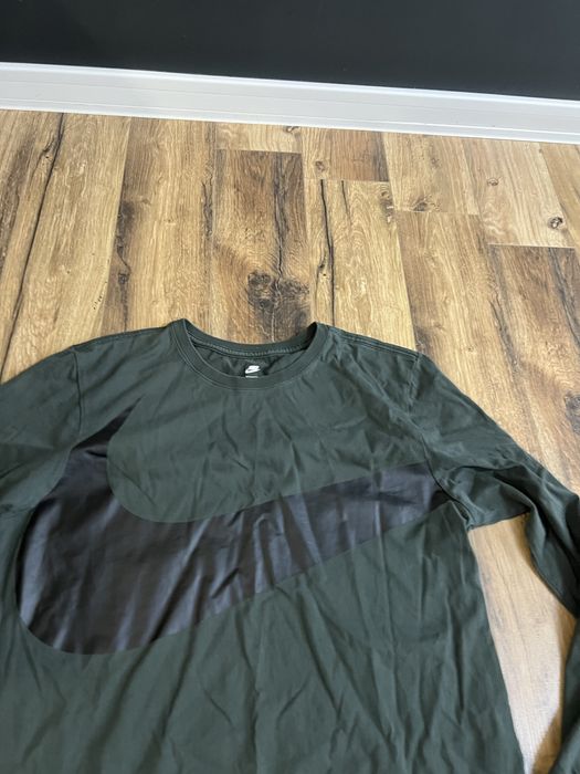 Nike Tee Feill size M